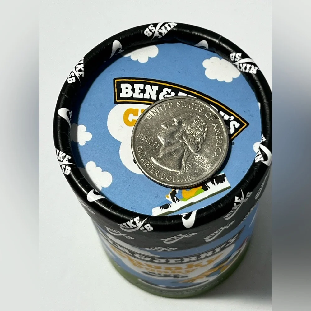 Ben & Jerry’s x Nike SB‎ Chunky Dunky Mini Sneaker Keychain Ice Cream Container